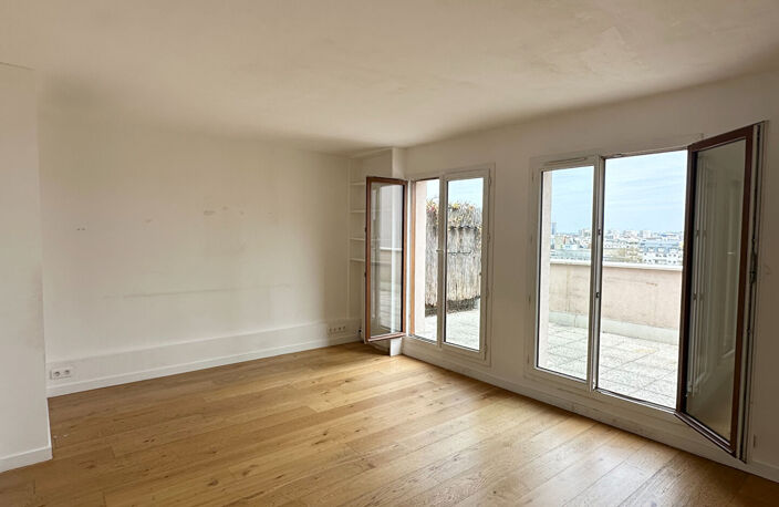 Exceptionnel duplex avec  deux terrasses - Dernier étage - Vue Sacré-Coeur — photo 5