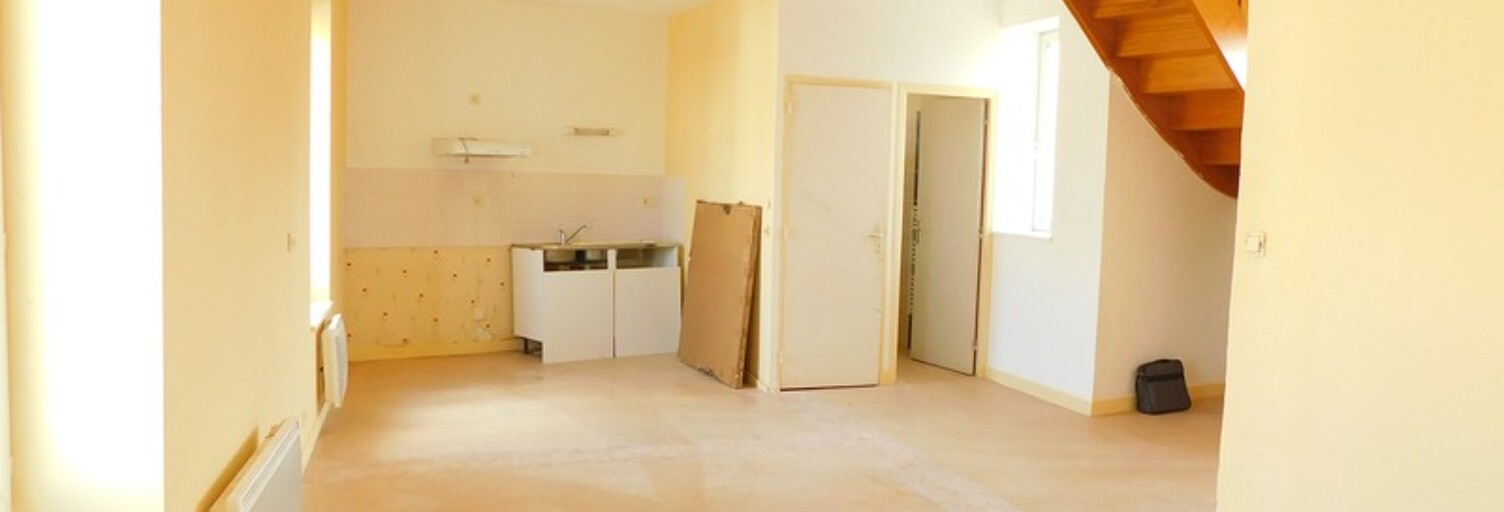 Immeuble  120 m² à vendre à Ernée (53500)