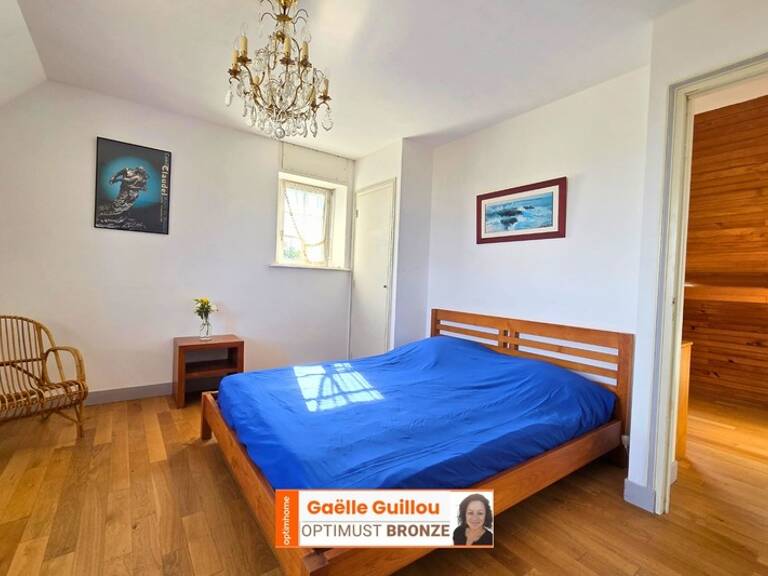 CLÉDER – Propriété familiale en bord de mer avec vaste terrain de 4200 m² — photo 1