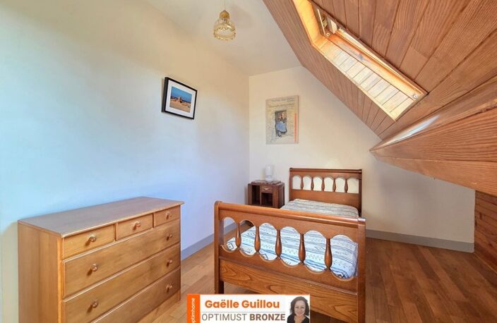 CLÉDER – Propriété familiale en bord de mer avec vaste terrain de 4200 m² — photo 3