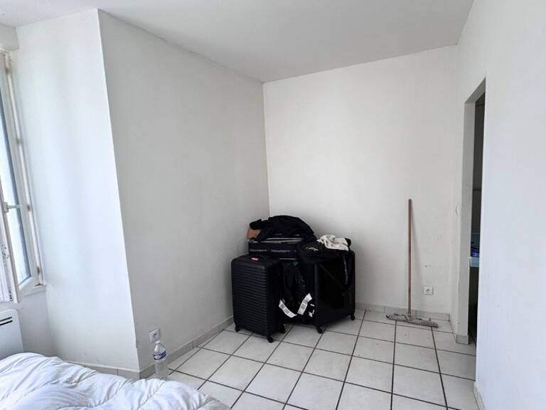 Immeuble à vendre BRETIGNY SUR ORGE (91) - - CALME - BONNE RENTABILITE — photo 1
