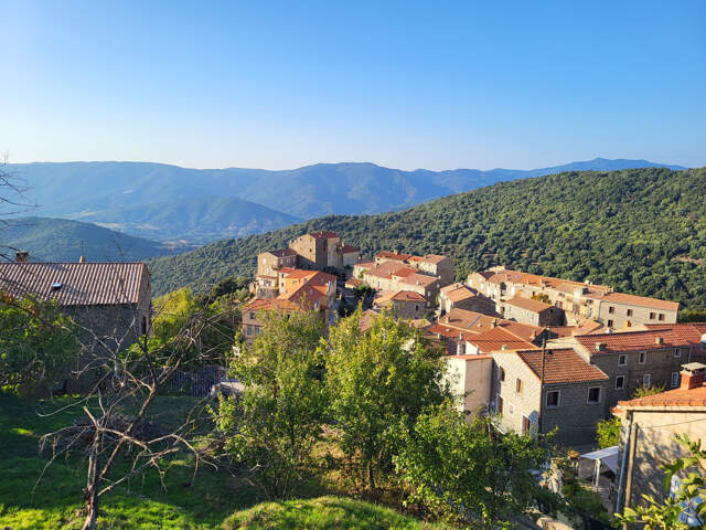Maison de village F5 100m2 — photo du bien