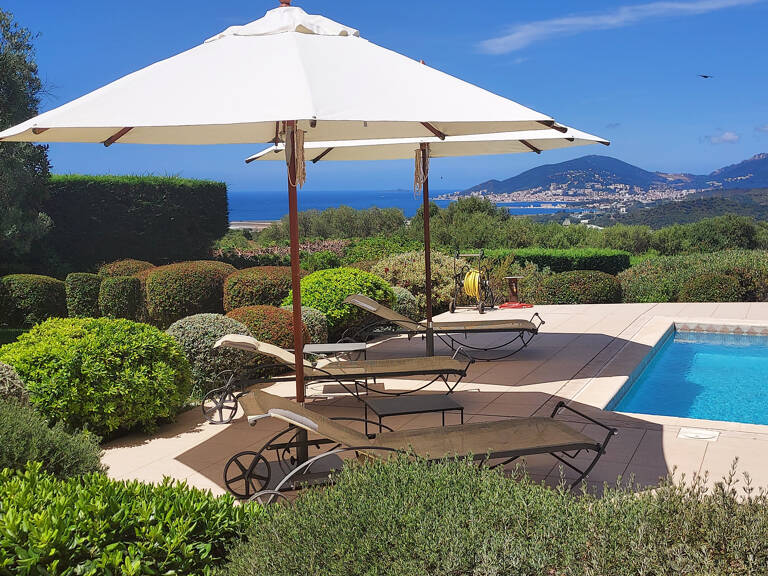 Bastelicaccia  villa de plain pied 5 pièces 203m2 avec pisci — photo 1