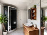 Maison 174 m² au sol, 7 pièces + dépendance de 120 m² aménageable en habitation — photo 2