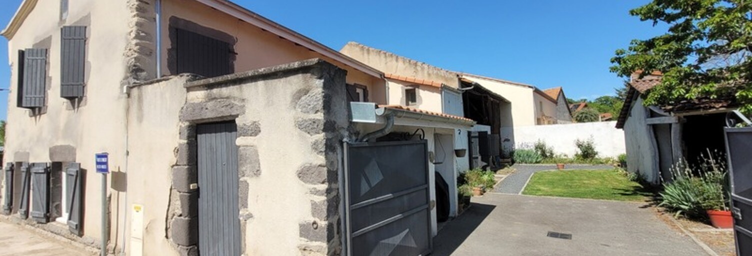 Maison 6 Pièces 126 m² à vendre à Clerlande (63720)