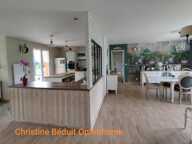 Charente, proche La Rochefoucauld, maison de plain-pied 139 m², garage, carport, terrain 2957m² — photo 2