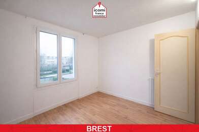Appartement 4 pièces 140000 €