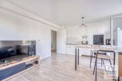 Appartement 3 pièces 145000 €