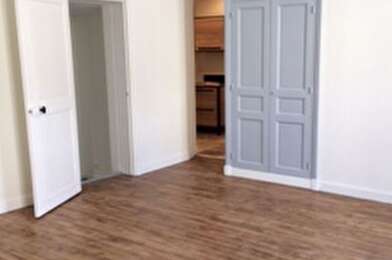 Appartement 4 pièces 1030 €