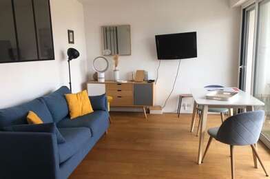 Appartement 1 pièces 915 €
