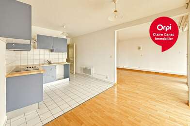 Appartement 3 pièces 715 €