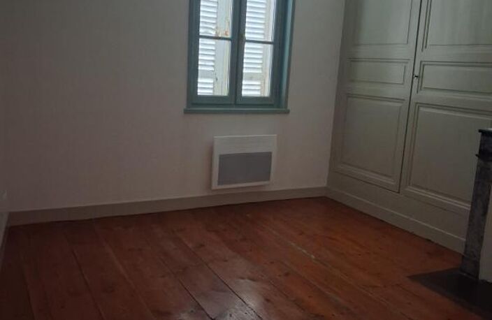 Appartement À Louer — photo 3