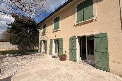 Maison 6 pièces 2339 €