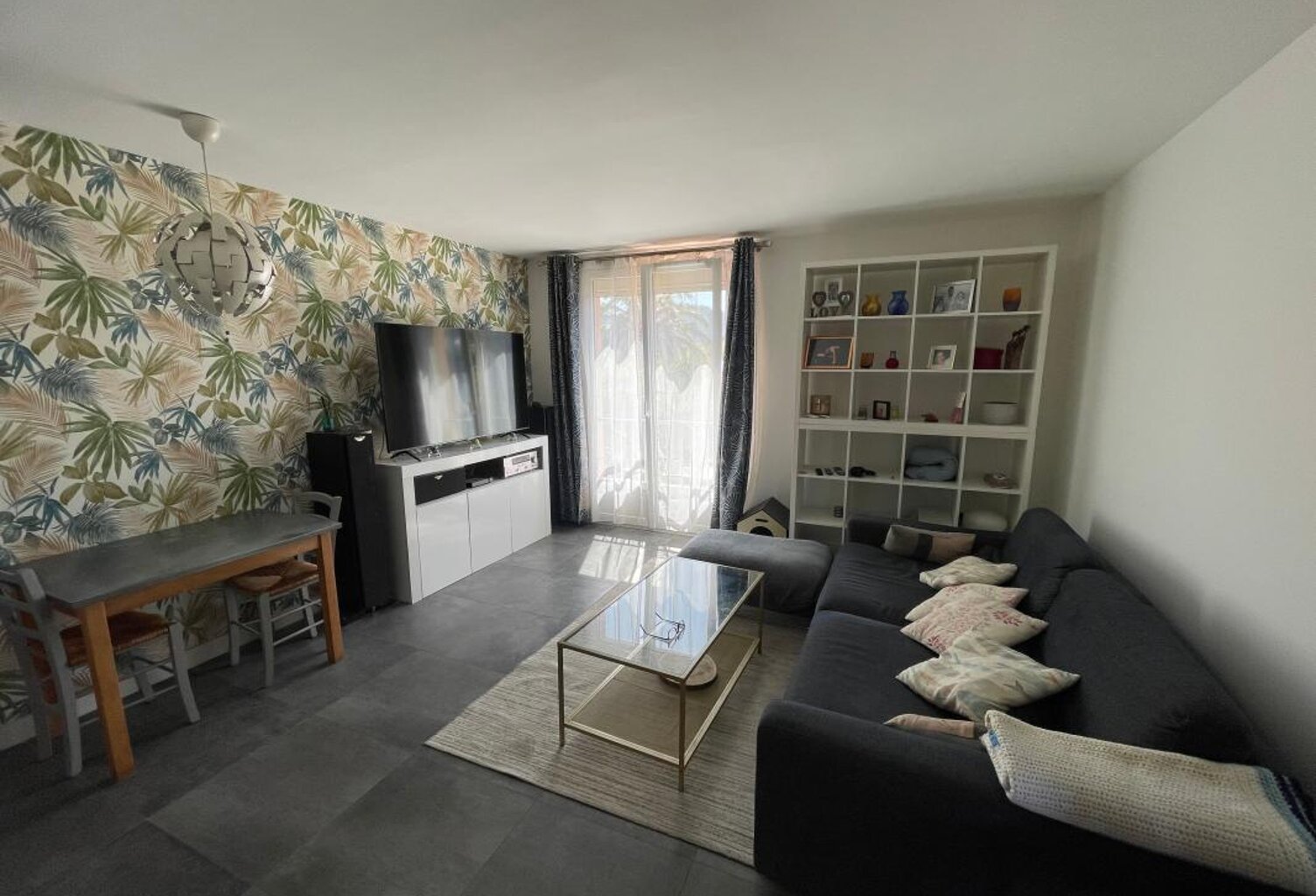 A VENDRE SAINT CYR SUR MER 83270 APPARTEMENT 4 PIECES 3 CHAMBRES DERNEIR ETAGE — photo 1