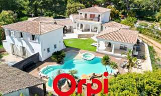 Maison 10 Pièces 301 m² à vendre à La Cadière-d'Azur (83740)