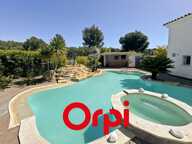 Maison à vendre - Saint-Cyr-sur-Mer - Multiples logements - Piscine lagon — photo 4