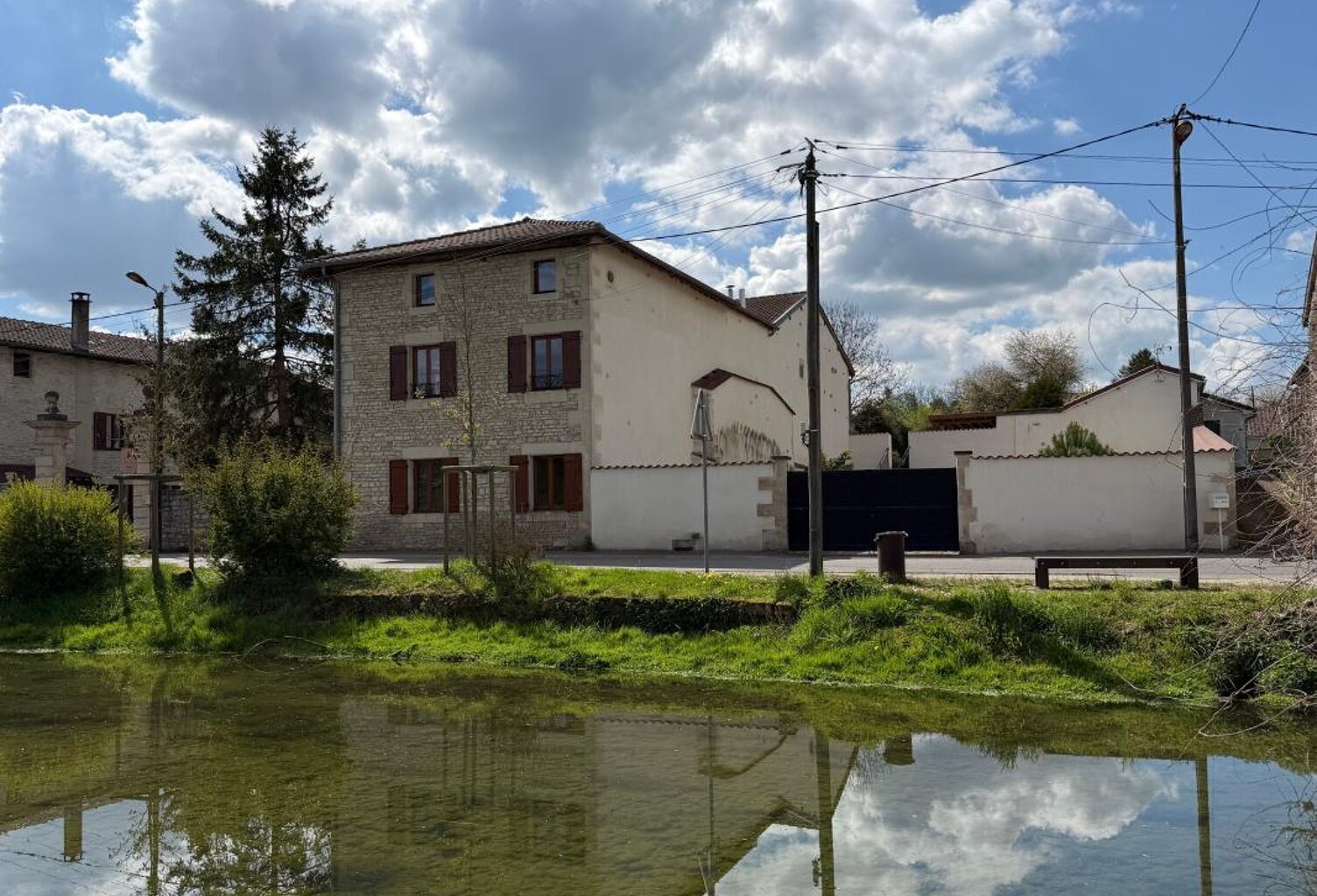 Maison à Vendre — photo 1