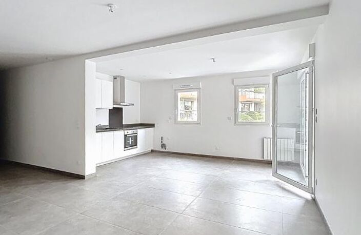 Appartement À Vendre — photo 2