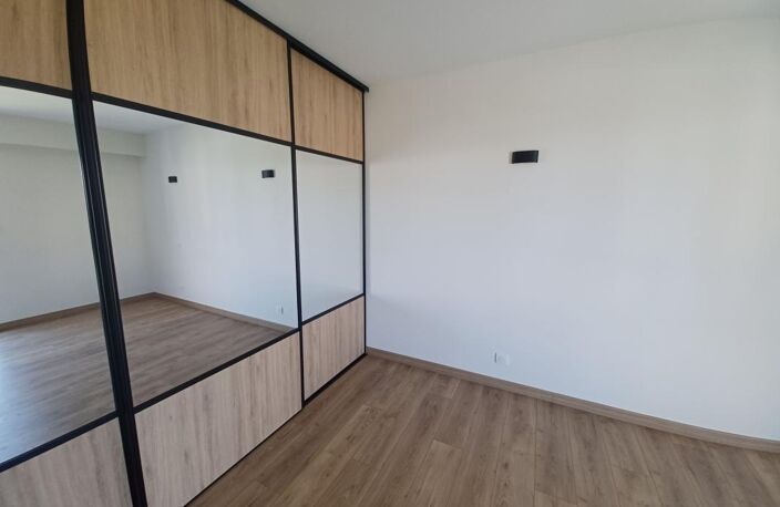 Appartement À Vendre — photo 4