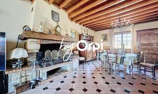 Maison 5 Pièces 257 m² à vendre à Chambaron sur Morge (63200)