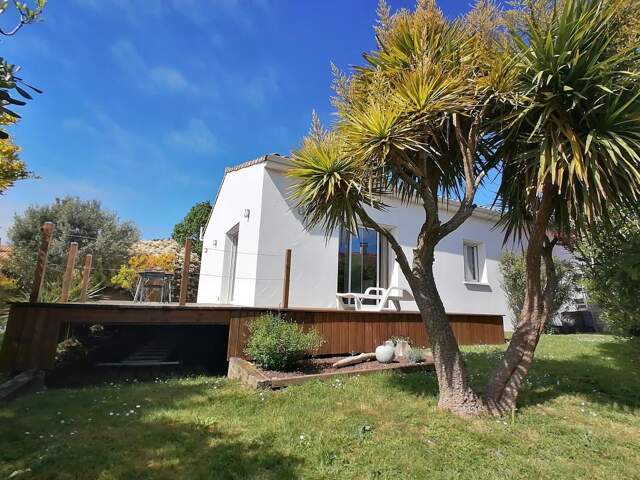 Maison de plain-pied, en parfait état — photo du bien