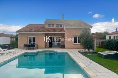 Maison 8 pièces 370000 €