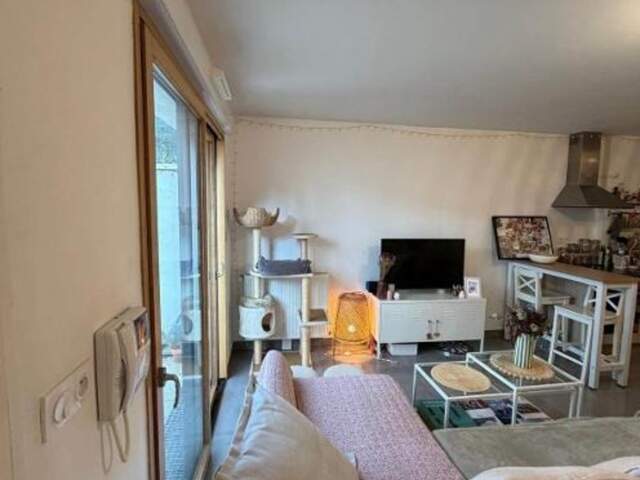 Maison à vendre 3 pièces rue victor hugo AVEC PARKING EN SOUS-SOL  TOURS (37)porte ouverte samedi et dimanche  a 10 minutes  de jean jaures en marchant tranquillement — photo du bien