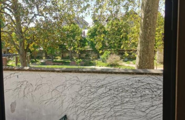 Maison à vendre 3 pièces rue victor hugo AVEC PARKING EN SOUS-SOL  TOURS (37)porte ouverte samedi et dimanche  a 10 minutes  de jean jaures en marchant tranquillement — photo 4