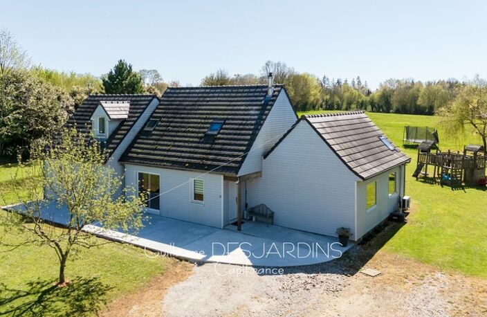 Grande maison familiale contemporaine- beaux volumes et jardin AUBRY LE PANTHOU (61) — photo 3