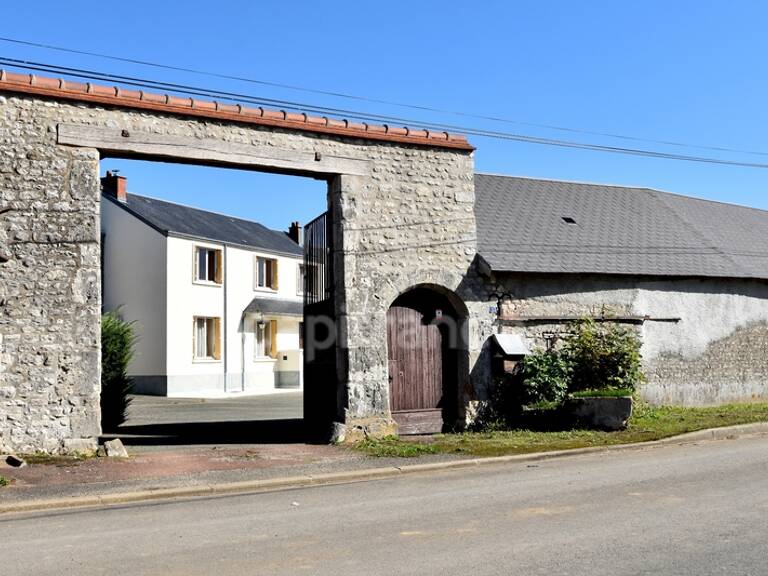 Grande maison (170 m², 11 pièces) Salle de reception (115 m²) Grand hangar (350 m²) à vendre TIVERNON (45) — photo 1
