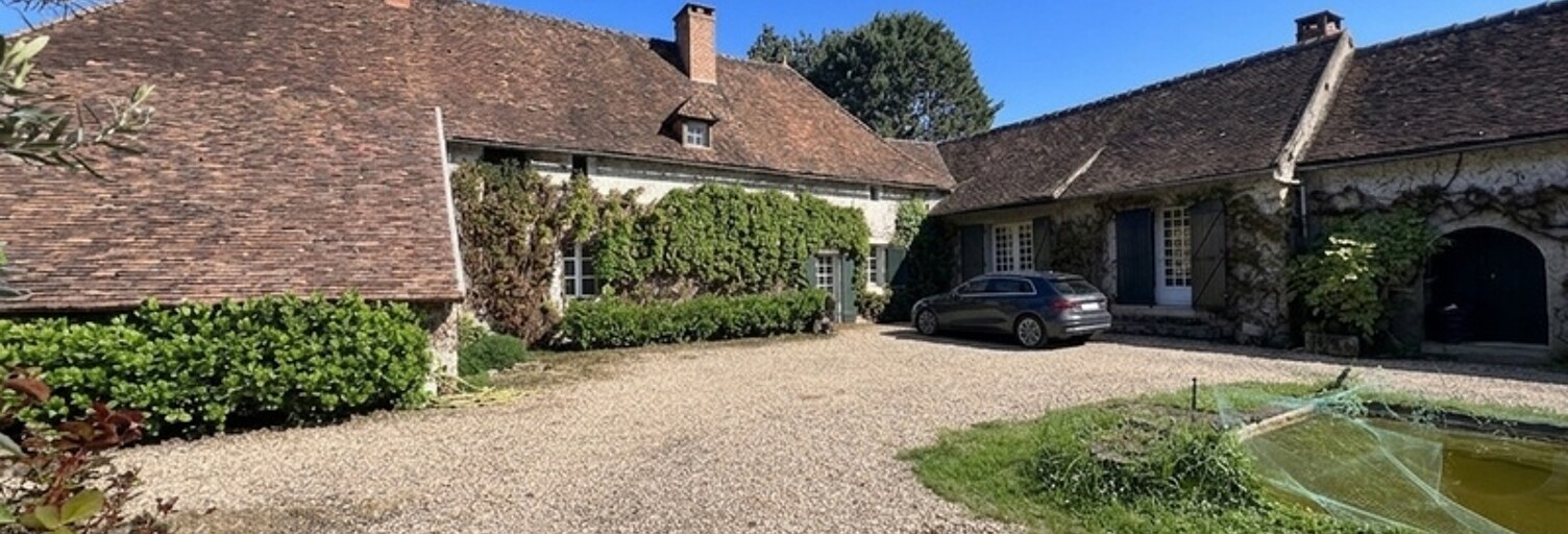 Maison 7 Pièces 242 m² à vendre à Descartes (37160)