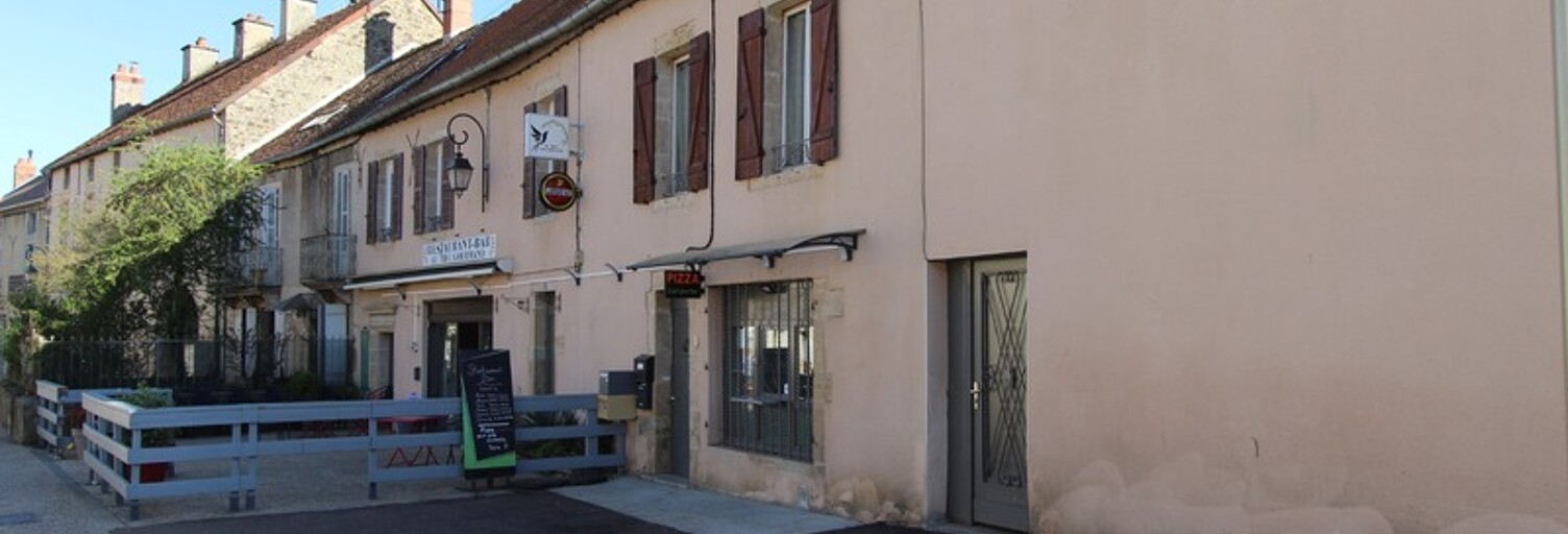 Immeuble  298 m² à vendre à Vitteaux (21350)