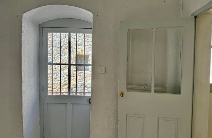 Maison de village 2 niveaux – Hameau calme Aix-en-Provence – Charme + Potentiel — photo 4