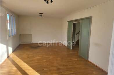 Bureau 7 pièces 1550 €