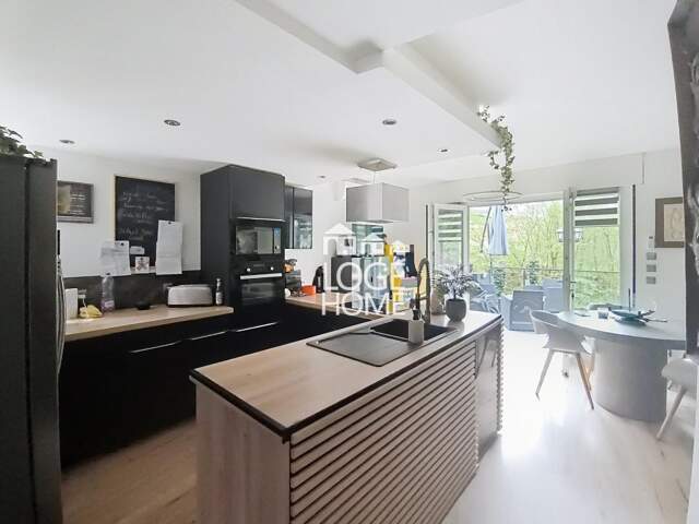 MAISON RENOVEE - GRAND SEJOUR - CHAMBRES -TERRASSE — photo du bien