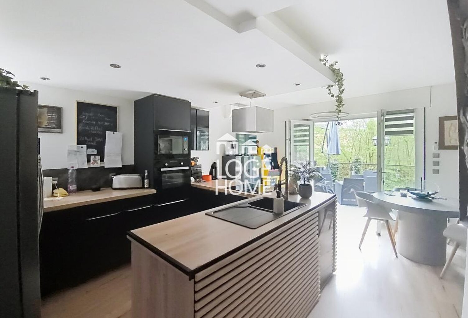 MAISON RENOVEE - GRAND SEJOUR - CHAMBRES -TERRASSE — photo 1