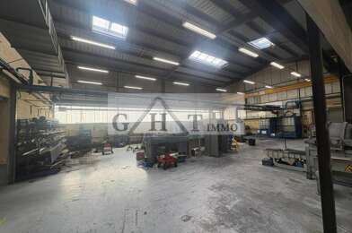 Local industriel  2600000 €