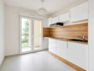 T4 lumineux avec grand balcon et parking — photo 2