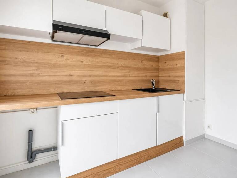 T4 lumineux avec grand balcon et parking — photo 1