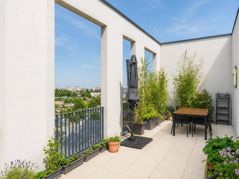 Duplex moderne avec terrasse et vue canal — photo 1