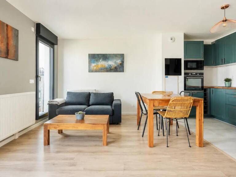 Duplex moderne avec terrasse et vue canal — photo 1