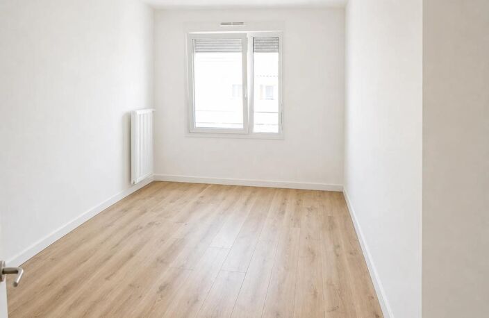 Appartement moderne avec terrasse à Roussillon — photo 4