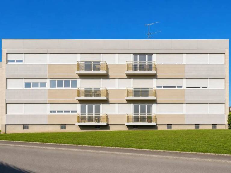 Immeuble 14 appartements avec balcons Cognac — photo 1