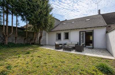Maison spacieuse et authentique à Fontenailles — photo du bien