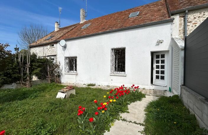 Maison spacieuse et authentique à Fontenailles — photo 2