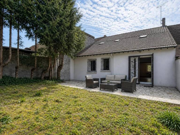 Maison spacieuse et authentique à Fontenailles — photo 1