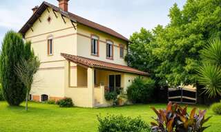 Maison 8 Pièces 240 m² à vendre à Riscle (32400)