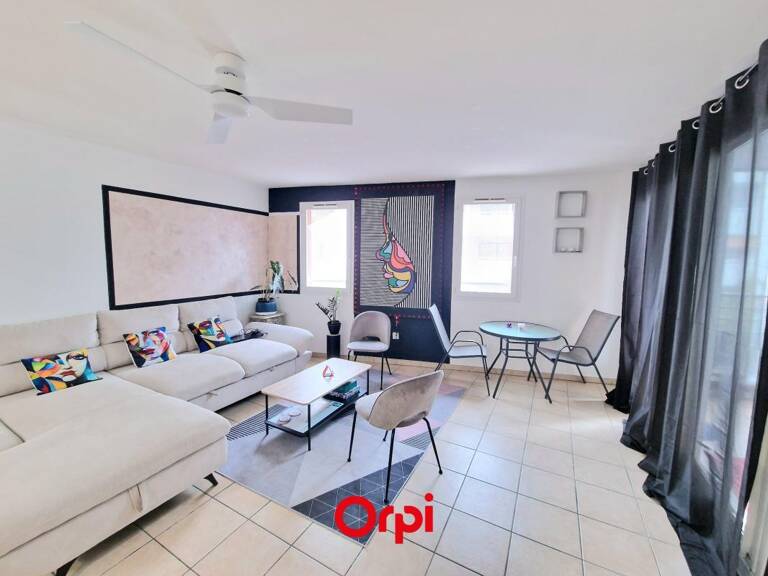 ORPI SAINT DENIS - Appartement T3 SAINT DENIS 72,25 m² habitables — photo 1