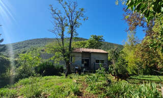 Maison 10 Pièces 210 m² à vendre à Laval-Pradel (30110)