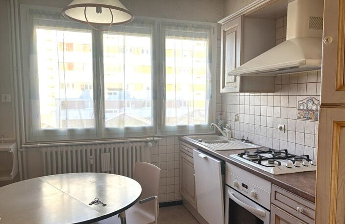 Appartement Saint Etienne 3 pièce(s) 79 m2 — photo 3